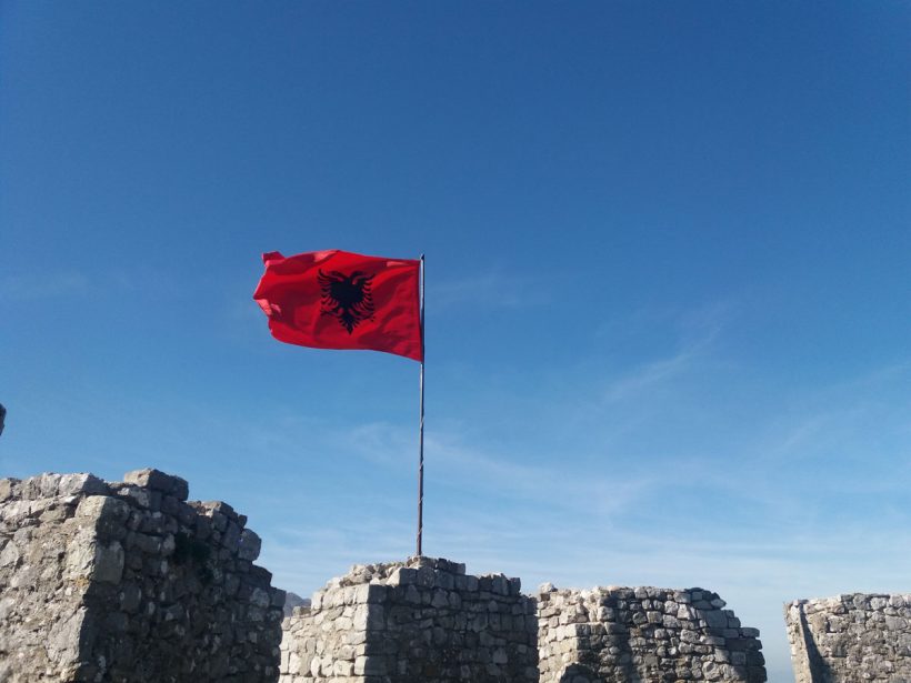 Rozafa castle flag