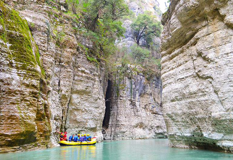 rafting albania